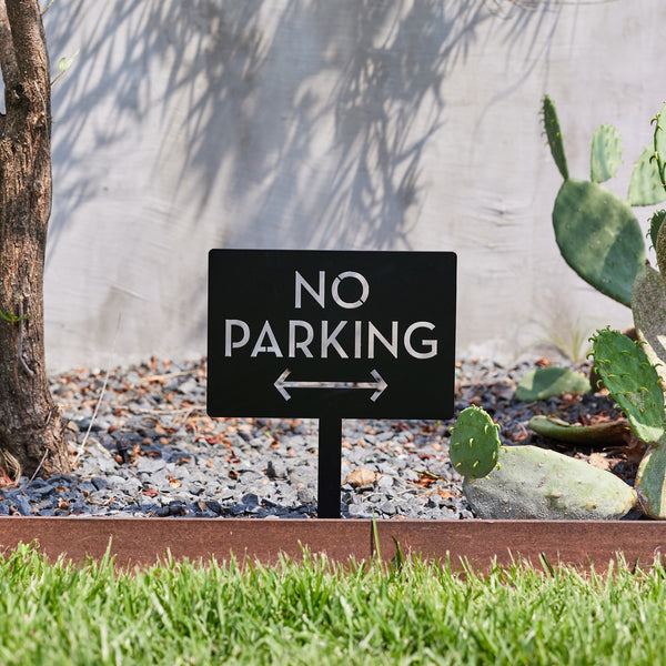 No Parking Yard Sign - Mod Mettle