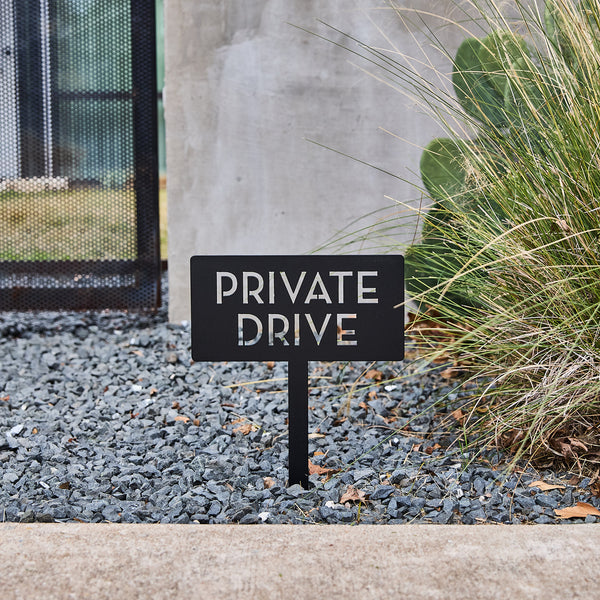 Private Drive Yard Sign - Mod Mettle